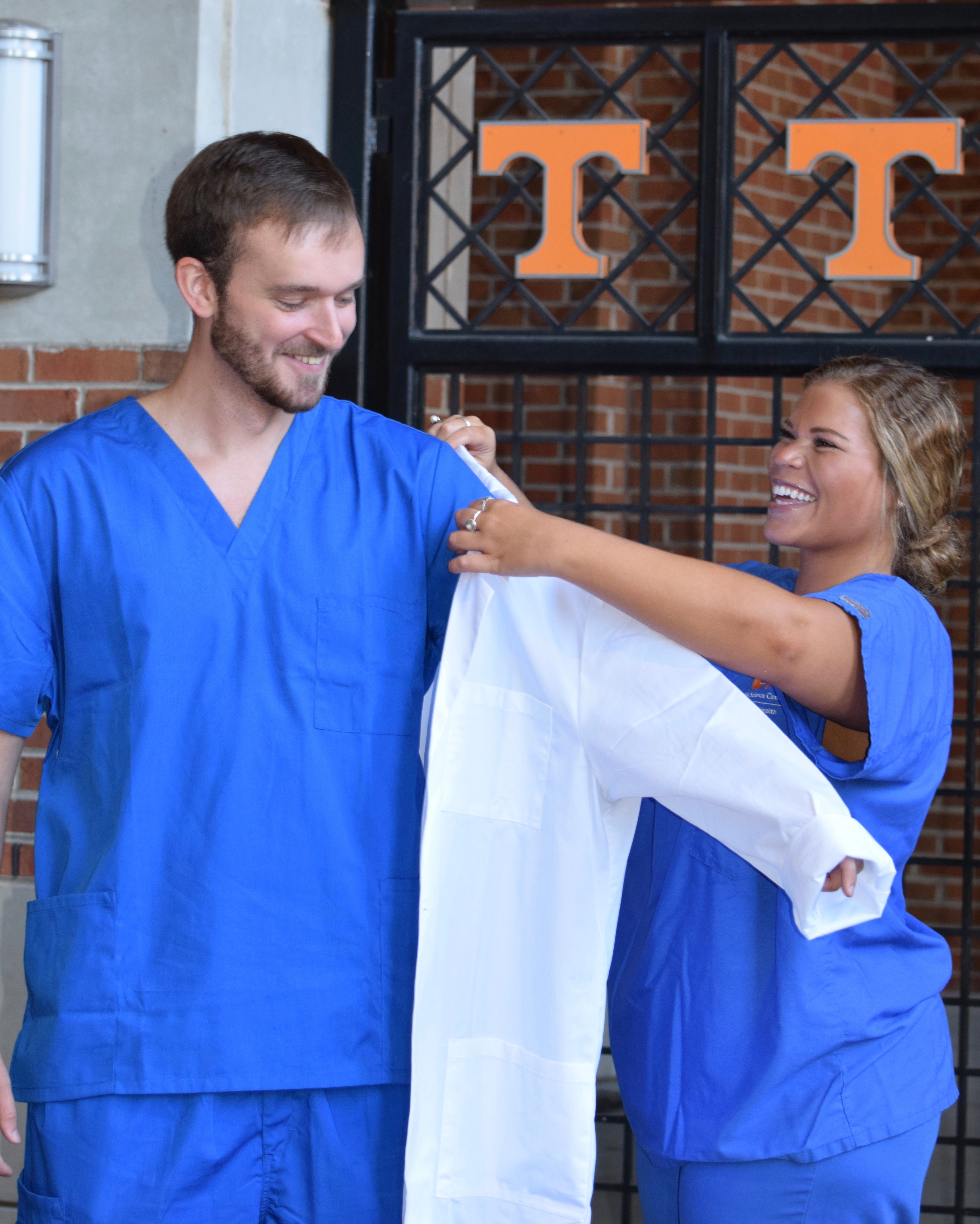 asp white coat ceremony photo